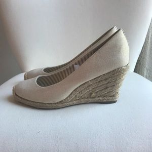 Linen espadrilles